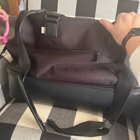 BEIS Convertible Weekender Bag - Picture 10 of 10